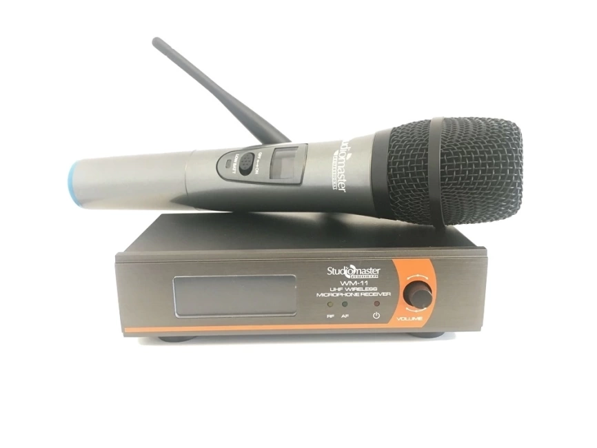 Радиосистема ручная 1/1 STUDIOMASTER  WM-11 фото 1