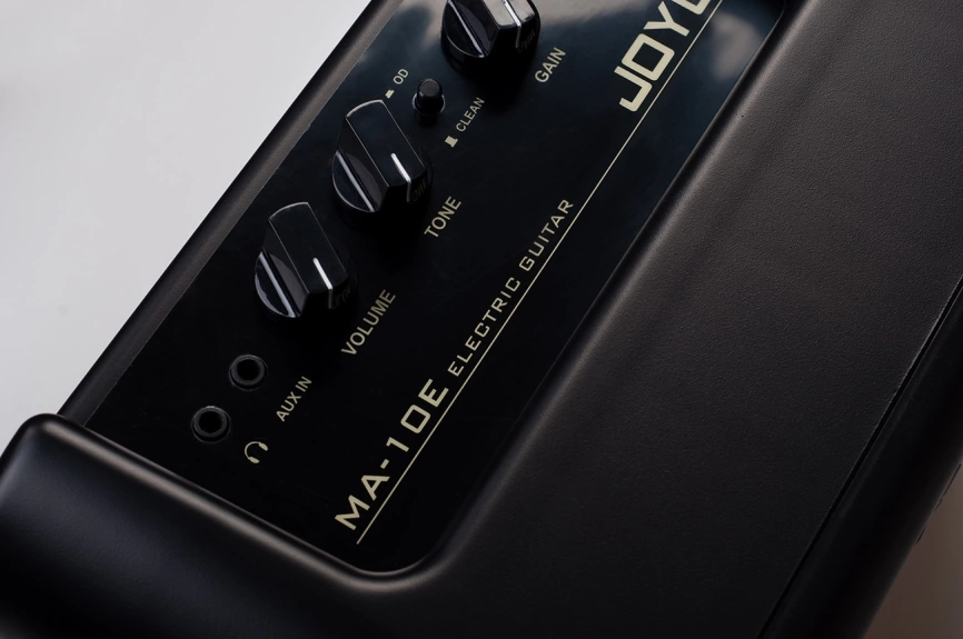 Комбоусилитель для электрогитары JOYO MA-10E фото 3
