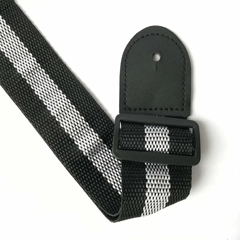 Ремень для гитары ROCKET LS-006-WH черный с белой полосой фото 1